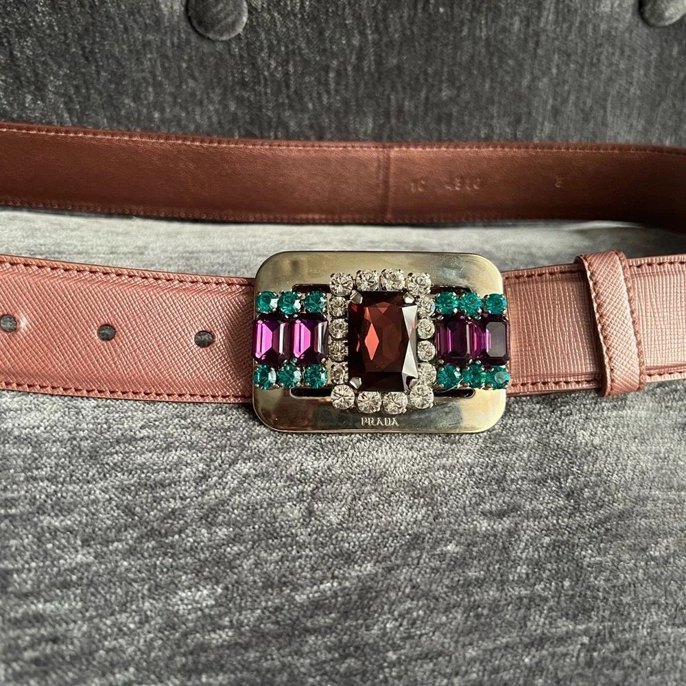 Auth. PRADA metallic dust pink leather belt with stone buckle, new without tags - Picture 13 of 13